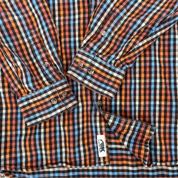 Mountain Khakis Flannel - Picture 4 of 5